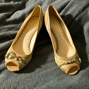 Coach Sz 6 B Open Toe Wedges Graphic Logo Print Heels